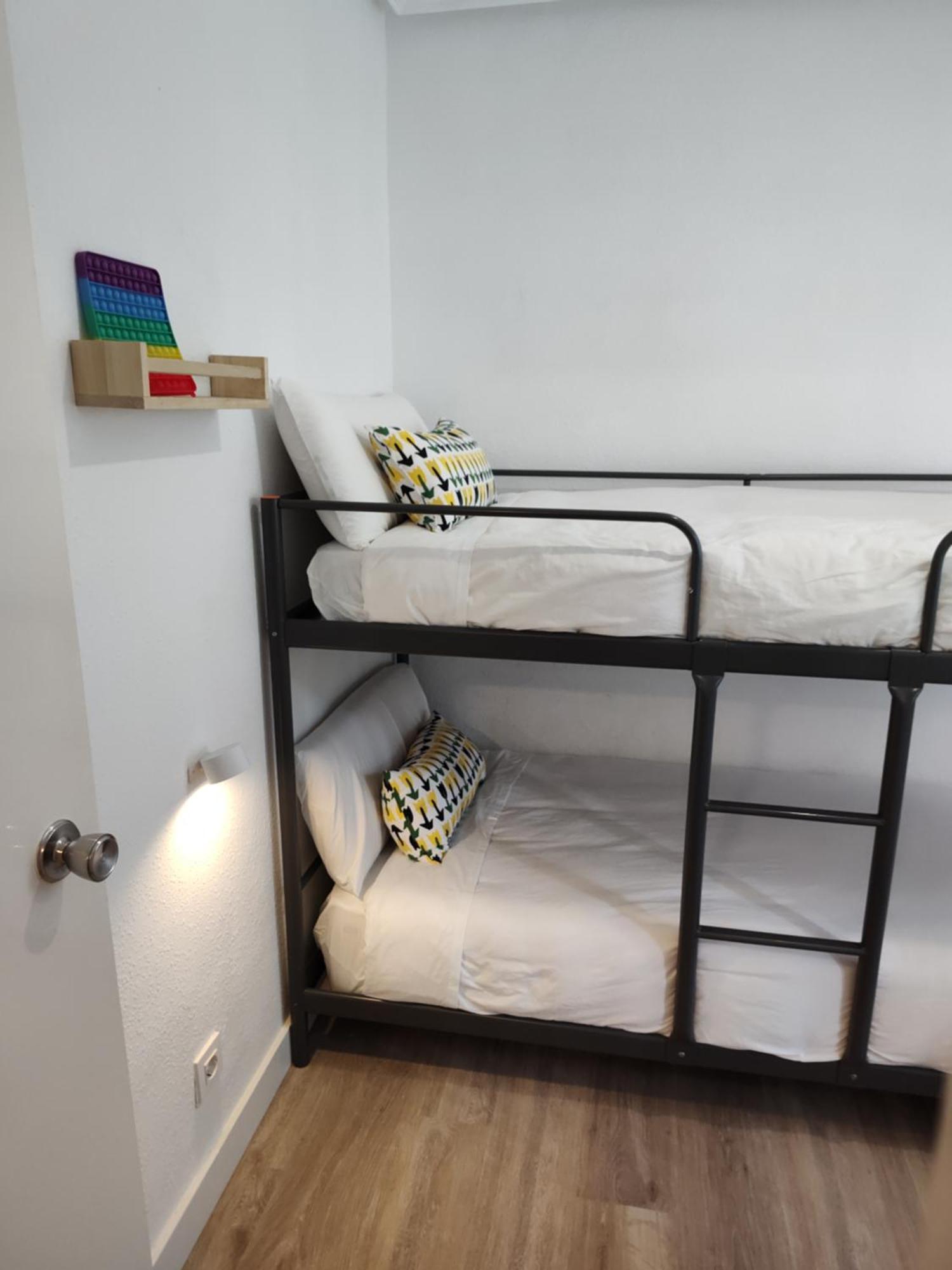 Apartamento Entero Con Desayuno Incluido Y Parking Gratuito, A 3 Km De Playa Con Aire Acondicionado Muskiz Kültér fotó